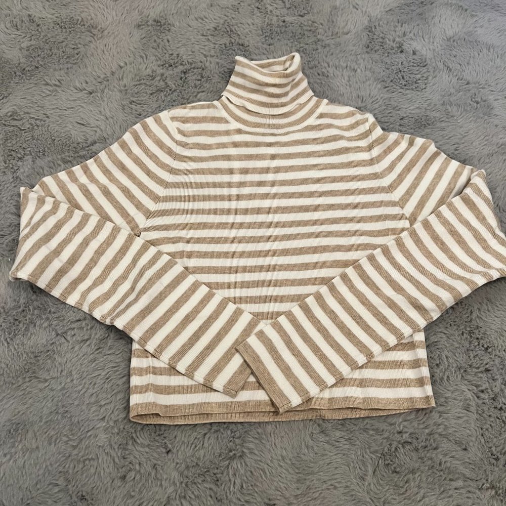 Forever 21 Turtleneck